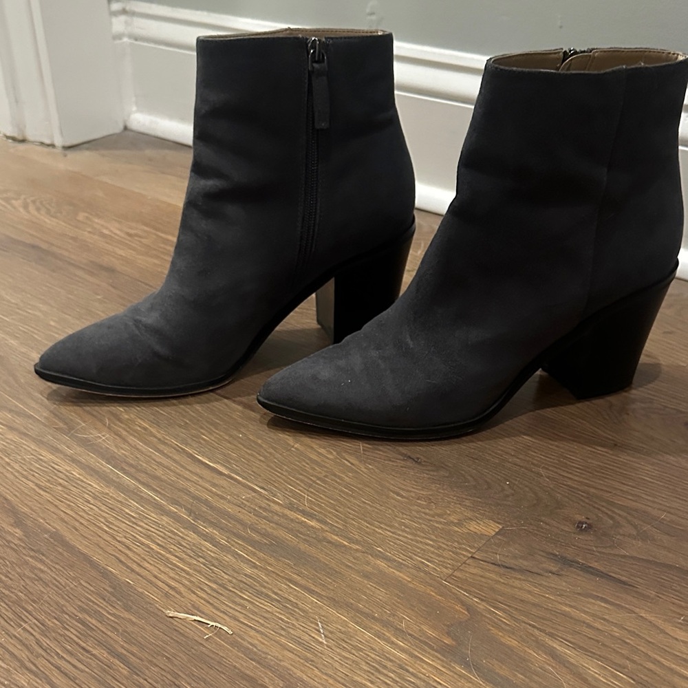 14th & Union Dk Gray Ankle Booties